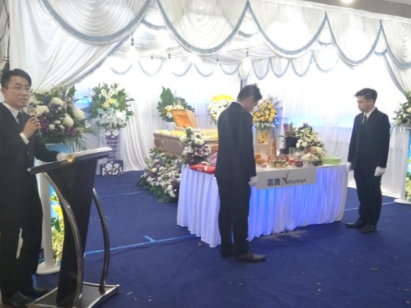 600x450 buddhist - Made with DesignCap